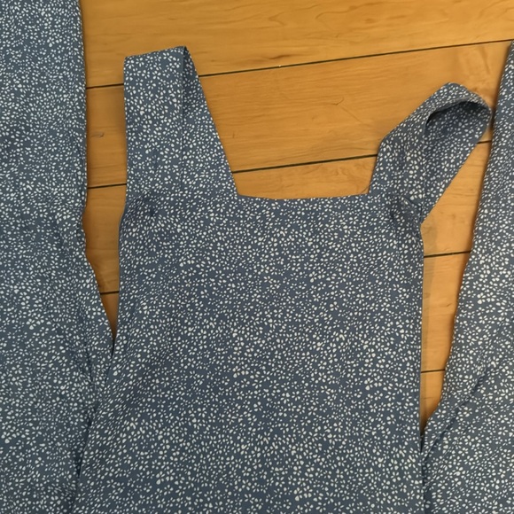 NWT Francesca’s blue polka dot overall jumpsuit - Picture 2 of 5